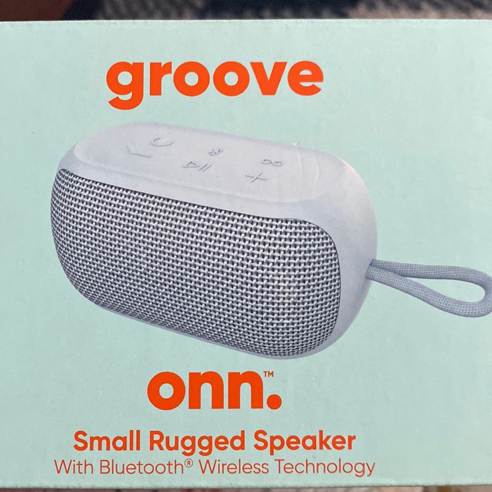 Groove onn Bluetooth waterproof speaker